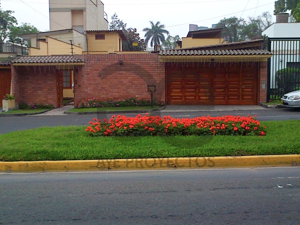 Casa Alamos Monterrico